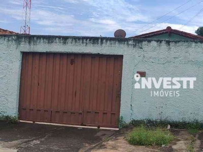 Casa com 3 quartos à venda no bairro Criméia Leste, 554m²