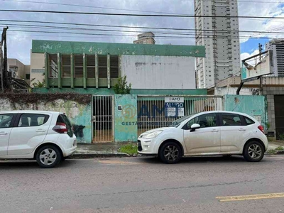 Casa Comercial com 4 quartos para alugar no bairro Setor Marista, 443m²