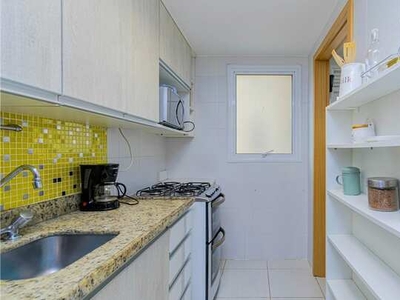 Apartamento à venda no bairro Passo da Areia - Porto Alegre/RS