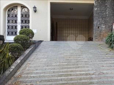 Casa com 5 quartos à venda ou para alugar em Vila Mariana - SP