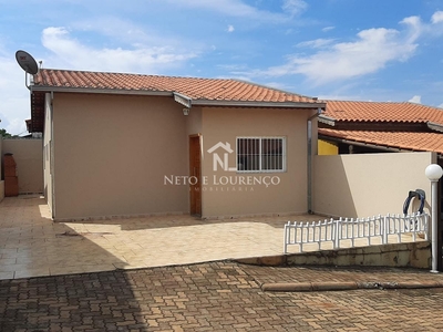 Casa em , Jarinu/SP de 76m² 2 quartos à venda por R$ 274.600,00