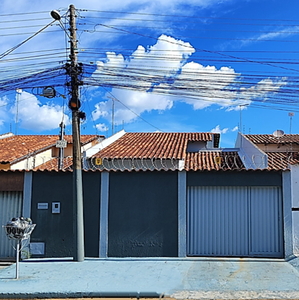 Casa Espaçosa com Piscina - Parque Primavera