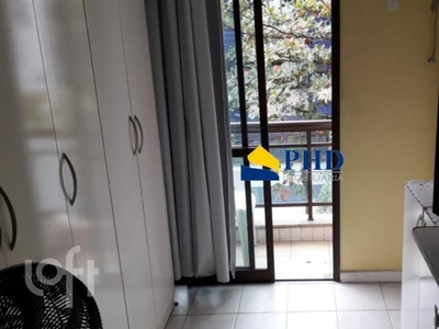 Apartamento à venda em Recreio dos Bandeirantes com 115 m², 3 quartos, 1 suíte, 2 vagas