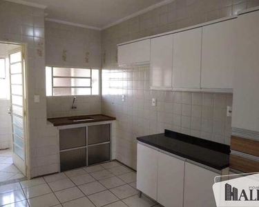 Apartamento à venda no Condomínio Maria Olinda Arantes, 3 quartos, R$200.000
