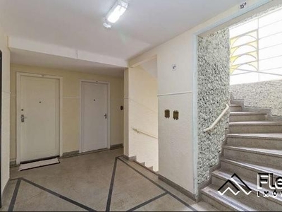 Apartamento com 3 dormitórios à venda, 84 m² por R$ 300.000,00 - Centro - Curitiba/PR