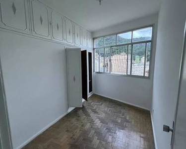 Apartamento com 3qts, 9andar, sol da manhã, apartamento todo original com otimo preço e lo