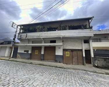 Apartamento de 02 quartos na Vila Amélia Nova Friburgo com garagem