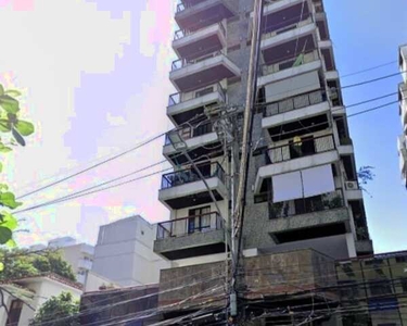 Apartamento na Rua Aquidabã, com 145m² - Tijuca