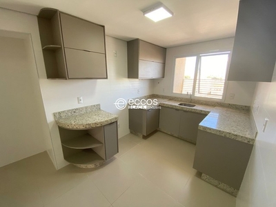 APARTAMENTO RESIDENCIAL em UBERLÂNDIA - MG, LÍDICE