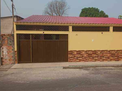 Casa à venda no bairro Colônia Terra Nova