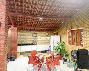 Casa com 3 Quartos, 1 suíte em Emaús com 200 m² à venda por R$ 250.000 - Parnamirim/RN