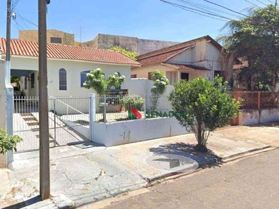 Casa com 3 quartos à venda no bairro Portuguesa, 164m²