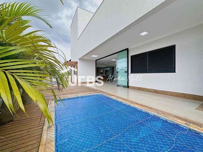 Casa com 4 quartos à venda no bairro Alphaville Flamboyant Residencial Araguaia, 539m²