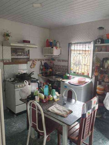 Casa com 4 quartos à venda no bairro Compensa