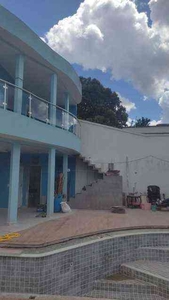 Casa com 5 quartos à venda no bairro Planalto