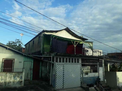 Casa com 9 quartos à venda no bairro Vila da Prata