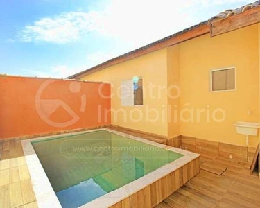 CASA com piscina e 2 quartos em Itanhaém, no bairro Cibratel II