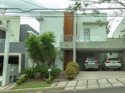 Casa de 3 Suítes à venda em Sorocaba no Condomínio Residencial Mont Blanc.