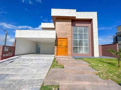 Casa em Condomínio com 4 quartos à venda no bairro Jardins Bolonha, 237m²