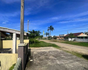 CASA EM COROADOS SEMI MOBILIADA LOCALIZAÇÃO PERTO DO MAR E OTIMO PREÇO