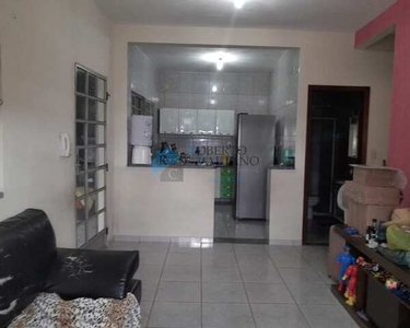 Casa em lote de 247 m² - Bairro Niterói em Betim/MG