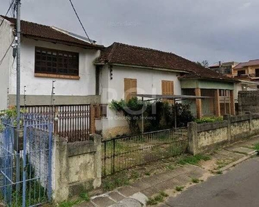 Casa para Venda - 120m², 2 dormitórios, 2 vagas - Glória