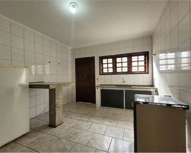 Casa para venda em Conjunto Residencial Jardim Do Mirante de 147.00m² com 3 Quartos e 4 Ga