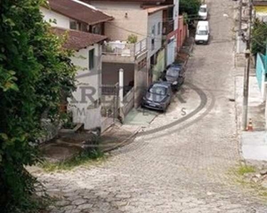 Casa para Venda em Florianópolis, Capoeiras, 2 dormitórios, 2 banheiros, 1 vaga