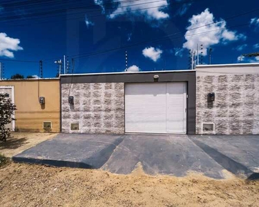 Casa para venda possui 109 metros quadrados com 3 quartos em Pedras - Itaitinga - CE