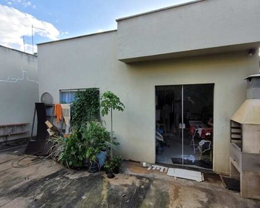 Casa para vendo 100m2, quadrados com 3 quartos!!