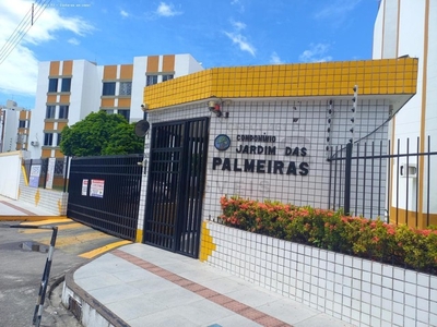 Excelente apartamento, com 3 quartos, no Condomínio Jardim das Palmeiras, bem localizado.