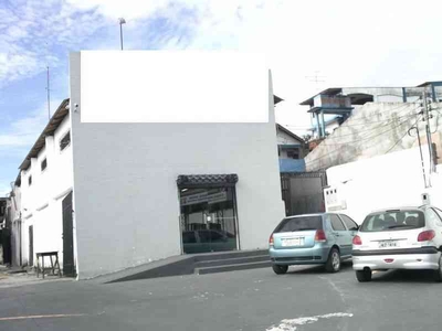 Ponto Comercial à venda no bairro Cachoeirinha, 1304m²