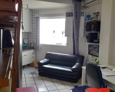 Quarto e Sala 45m² - Duplex - 1 vaga - muito bem localizado, área verde, ótima opção para