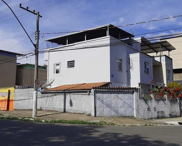Sobrado com 2 dormitórios à venda, 73 m² por R$ 225.000,00 - Lourdes - Juiz de Fora/MG