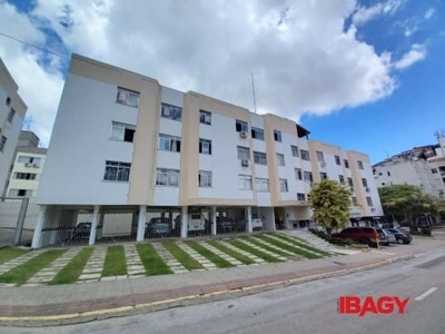 Apartamento com 1 quarto para alugar na avenida césar seara, 36, carvoeira, florianópolis, 50 m2 por r$ 2.100