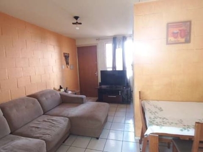 Apartamento de 02(dois) dormitórios, sala ampla com espaço para dois ambientes, cozinha conjunta com área de serviço, um banheiro social. apartamento ensolarado na parte da manhã e da tarde, bem venti