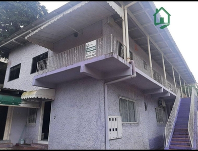 Apartamento no Bairro Escola Agrícola em Blumenau com 2 Dormitórios e 60 m²