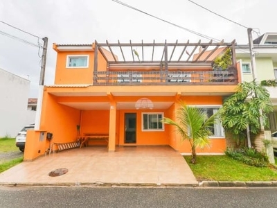 Casa em condomínio fechado com 4 quartos à venda na rua alfredo josé pinto, 1680, fazendinha, curitiba, 220 m2 por r$ 880.000