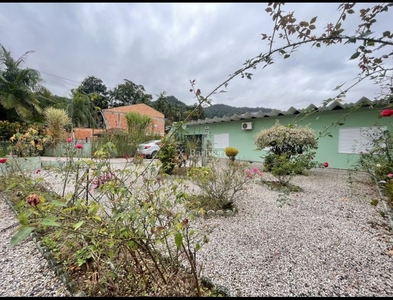 Casa no Bairro Progresso em Blumenau com 3 Dormitórios e 130 m²