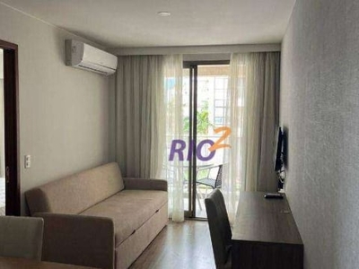 Flat com 1 dormitório para alugar, 50 m² por r$ 3.160,57/mês - camorim - rio de janeiro/rj