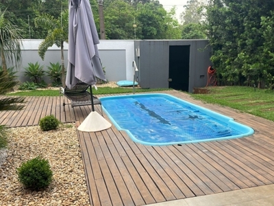 Sobrado piscina mobiliado