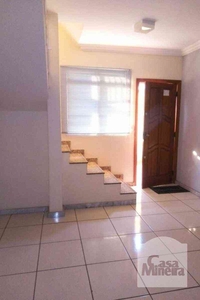 Casa com 2 quartos à venda no bairro Céu Azul, 55m²