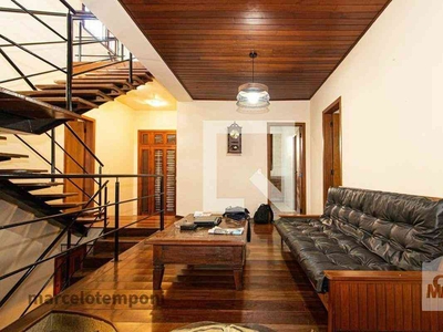 Casa com 5 quartos à venda no bairro Mangabeiras, 337m²