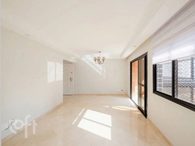 Apartamento à venda em Moema Pássaros com 126 m², 3 quartos, 3 suítes, 3 vagas