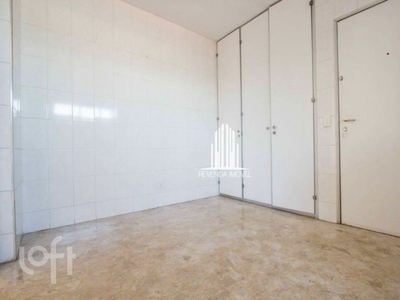 Apartamento à venda em Santo Amaro com 112 m², 3 quartos, 1 suíte, 1 vaga