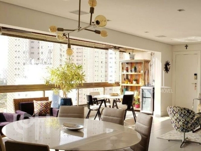 Apartamento à venda em Vila Sônia com 165 m², 3 quartos, 3 suítes, 3 vagas