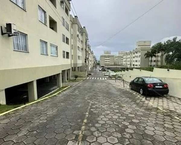 Apartamento com 2 dormitórios à venda, 54 m² por R$ 279.900,00 - Espinheiros - Itajaí/SC