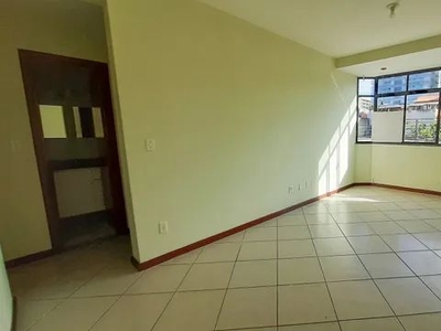 Apartamento com 2 dormitórios para alugar, 60 m² por R$ 1.300,00/mês - Praia Campista - Ma