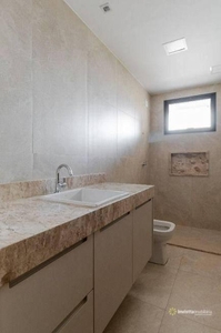 Apartamento com 3 quartos à venda, 129.0m²