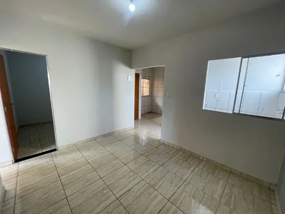 Apartamento para aluguel no bairro Milionários de 3 quartos